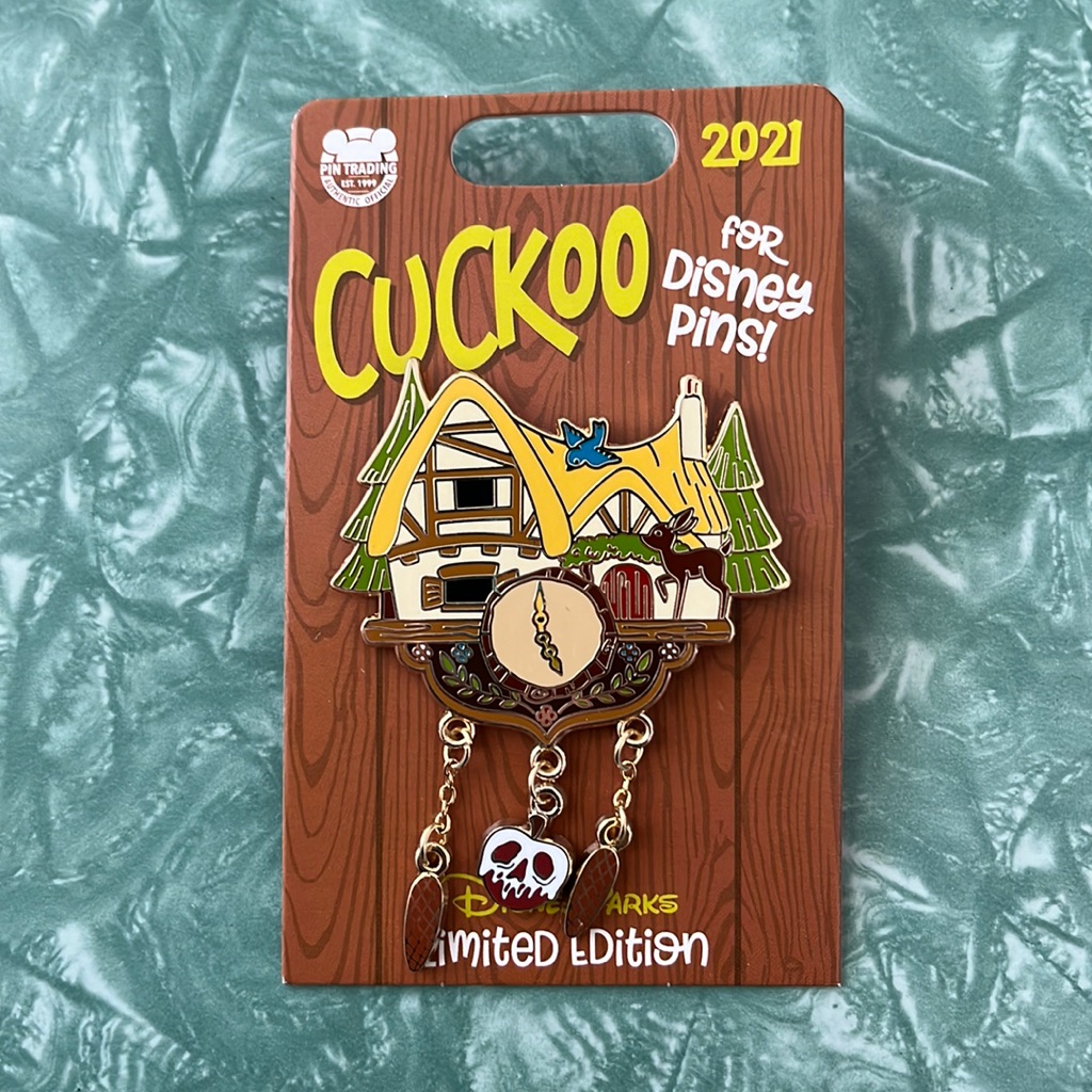 Final Drop Limited Edit- Rare Disney’s Snow White Le Cuckoo Clock Pin